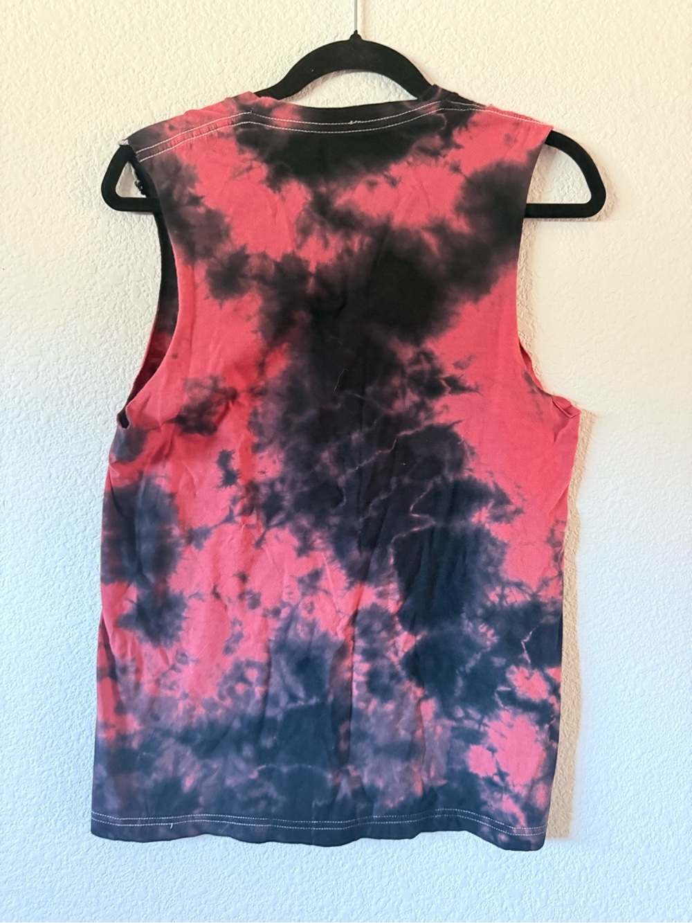 Guns N’ Roses 🌹Tank - Picture 4 of 4